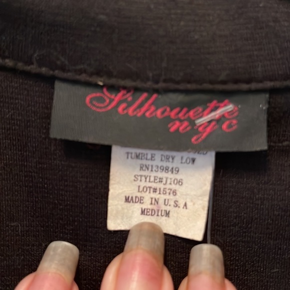 Silhouette NYC, Black Jacket with longer tail in back in medium - Picture 8 of 8